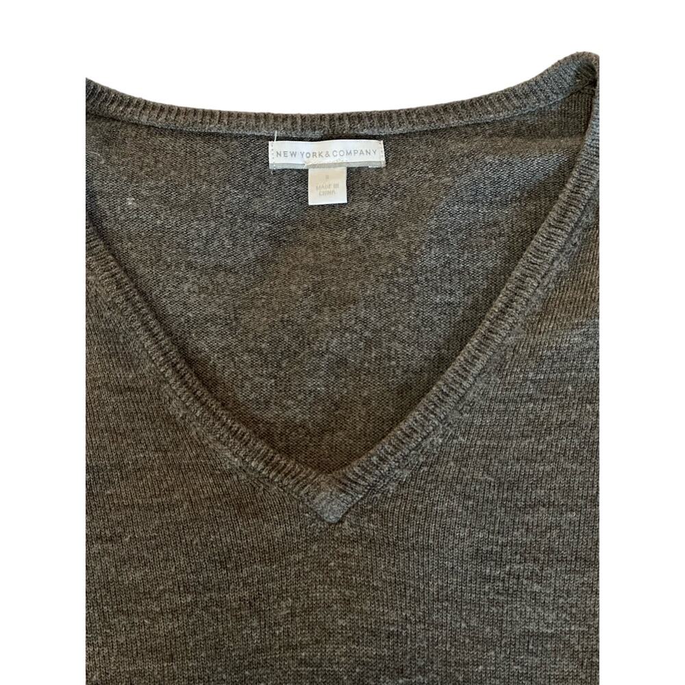 New York & Company Grey Sweater - Picture 2 of 3
